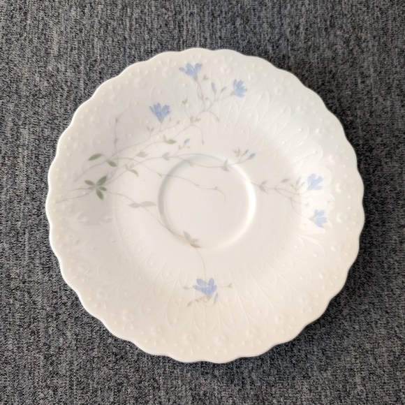 3/$15 | Mikasa Bone China, April Rose, Saucer, Made in Japan - Picture 1 of 3